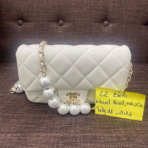 Chanel pearl on chain - 18cm - 4000 Cad - Picture 2 of 15